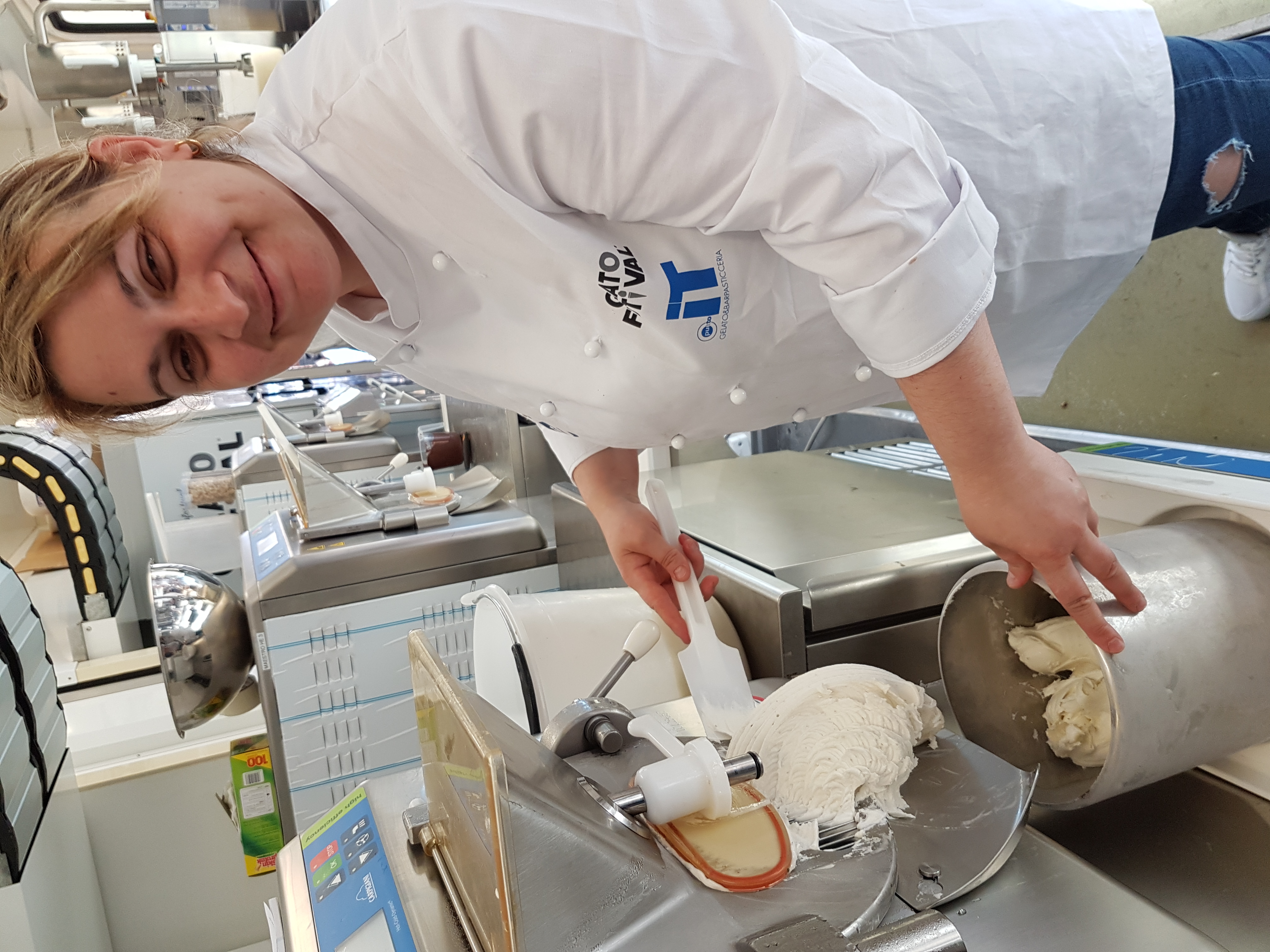 Chef Olga Pinciuc la lucru